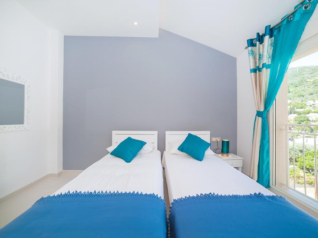 Sea Point Apart Hotel Тиват Екстериор снимка